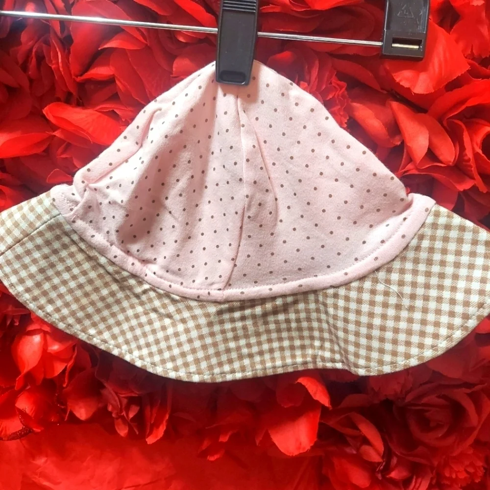 Vitamins Girls 24 Month Sun Hat NWOT